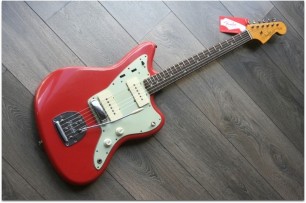 Jazzmaster ´63 Journeyman Relic Fiesta Red