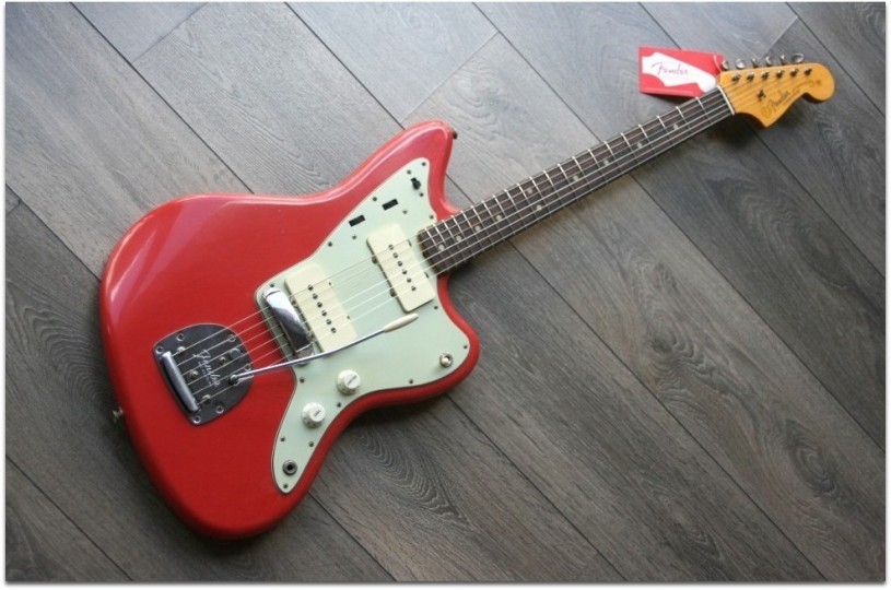 Jazzmaster ´63 Journeyman Relic Fiesta Red