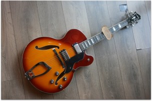 HAGSTROM "HJ800 Vintage Sunburst"