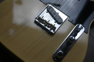 FENDER "Custom Shop Limited Edition '51 Telecaster Relic, Aged Nocaster Blonde" 3, 55 kilograms