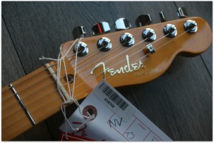 FENDER "American Ultra Telecaster, Mocha Burst, Maple"