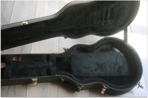 Heritage "The Heritage H157 Les Paul Custom of year 2003, original Hardcase and Papers"
