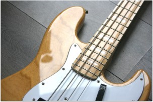 Fender "Jazz Bass Natural Japan Year: 1985 or 1986 (Made in Japan) Made by Fuji-gen,Japan"HARDCASE