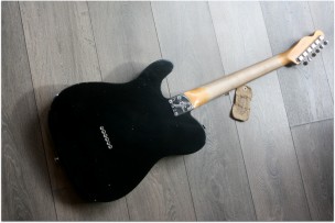 FENDER "Custom Shop Postmodern Telecaster Journeyman Relic, Closet Classic, HS Wide Fade Two Colour Sunburst"