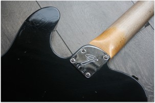 FENDER "Custom Shop Postmodern Telecaster Journeyman Relic, Closet Classic, HS Wide Fade Two Colour Sunburst"