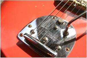 FENDER " Custom Shop '62 Jazzmaster Journeyman Relic, Super Faded Aged Fiesta Red, Round-Laminated Rosewood"