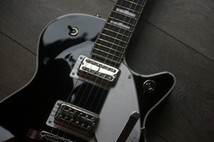 GRETSCH "G6128T-89 Vintage Select "89 Duo Jet with Bigsby" HARDCASE/PAPERS