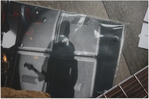 FENDER "Kurt Cobain Jaguar" BOOK and HARDCASE, 4, 19 KG