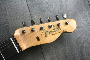 FENDER "Custom Shop Time Machine 1960 Telecaster Custom Relic Aged Lake Placid Blue Over Chocolate 3-Color Sunburst" 3, 30 KG