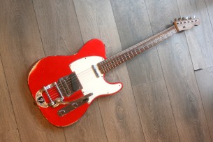 Fender "Custom Shop 1969 Roasted Tele Relic Aged Candy Apple Red" 3, 54 KG