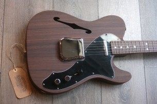 FENDER "Custom Shop Limited Edition Rosewood Telecaster Thinline Closet Classic, Round-Lam Rosewood Fingerboard - Natural"