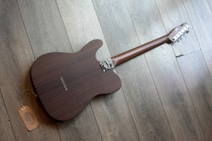 FENDER "Custom Shop Limited Edition Rosewood Telecaster Thinline Closet Classic, Round-Lam Rosewood Fingerboard - Natural"