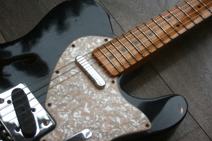 FENDER "Custom Shop '68 Tele Thinline Journeyman Relic, Aged Black"