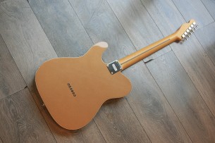 FENDER "JV Modified '60s Custom Telecaster, Rosewood Fingerboard ,Firemist Gold" 3, 65 KG