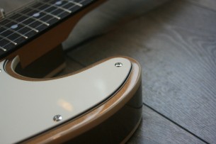 FENDER "JV Modified '60s Custom Telecaster, Rosewood Fingerboard ,Firemist Gold" 3, 65 KG