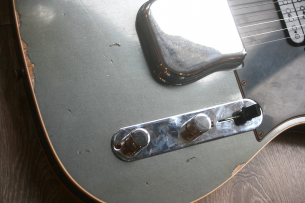 Fender "Custom Shop Limited Edition HS Telecaster Custom Relic, Rosewood Fingerboard - Aged Charcoal Frost Metallic"