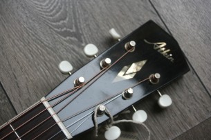 Atkin "Hawaiian Master Deluxe Aged" HARDCASE