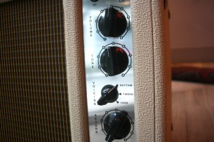 Tone King "Falcon Grande Cream"