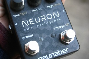 NEUNABER "Neuron"