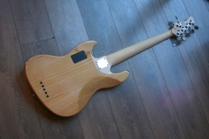 Sire "Marcus Miller V7 5st (Ash) 2nd Generation Natural"