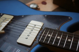 FENDER "American Performer Jazzmaster,Satin Lake Placid Blue, Rosewood" GIG BAG, 3, 67 KG