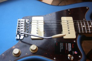 FENDER "American Performer Jazzmaster,Satin Lake Placid Blue, Rosewood" GIG BAG, 3, 67 KG