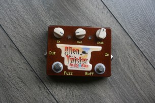 ANALOG ALIEN "Alien Twister"