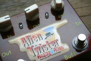 ANALOG ALIEN "Alien Twister"