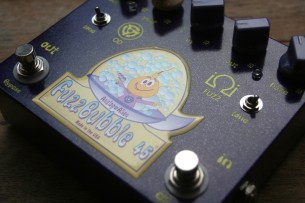 ANALOG ALIEN "Fuzz Bubbles 45"