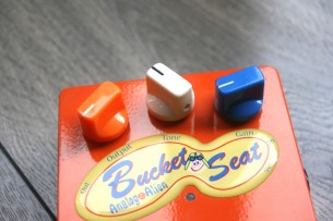 ANALOG ALIEN "Bucket Seat"