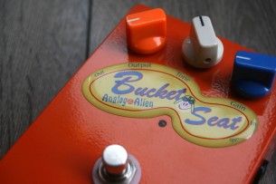 ANALOG ALIEN "Bucket Seat"