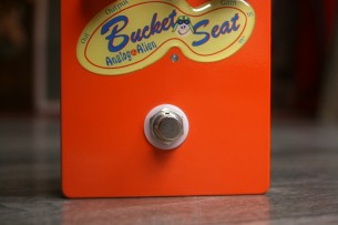 ANALOG ALIEN "Bucket Seat"