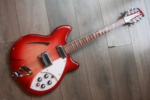 RICKENBACKER "360/12 Fireglo"