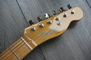 FENDER "JV Modified 50s Tele, Maple, White Blonde, Made In Japan" GIGBAG