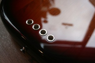 FENDER "American Professional II Precision Bass,3-Color Sunburst, Rosewood" 4, 03 KG