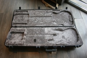 FENDER "American Professional II Jazz Bass,Olympic White, Rosewwod" 4, 23 KG