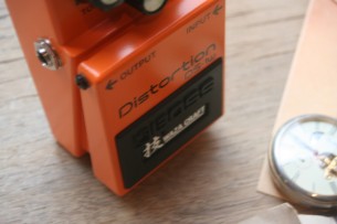BOSS "DS- 1w"