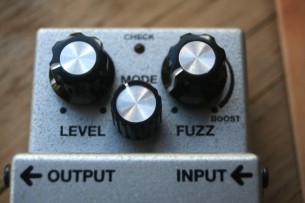 BOSS "Fuzz FZ-5"