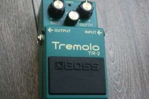 BOSS "TR-2 Tremolo"
