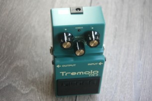 BOSS "TR-2 Tremolo"