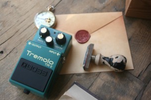 BOSS "TR-2 Tremolo"
