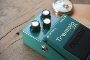 BOSS "TR-2 Tremolo"
