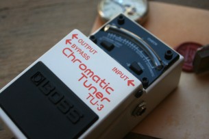 BOSS "Chromatic Tuner TU-3"