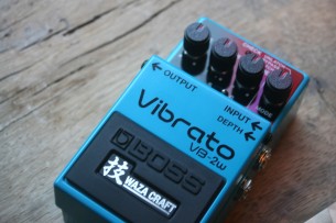 BOSS "VB-2w Vibrato"