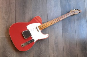 FENDER "Custom Shop Limited Edition '50s Twisted Telecaster Custom Journeyman Relic , Aged Tahitian Coral" 3, 57 KG