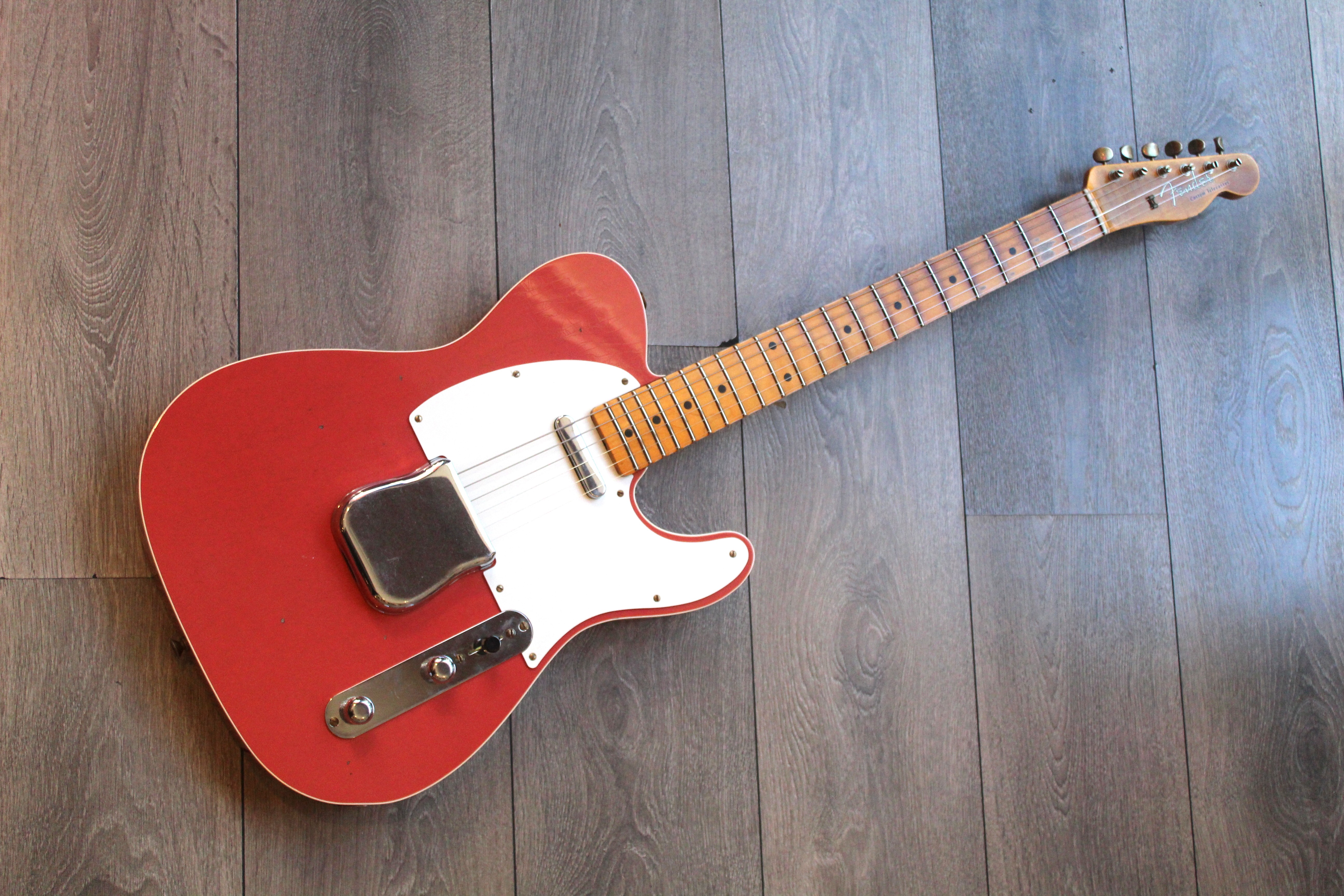 FENDER 