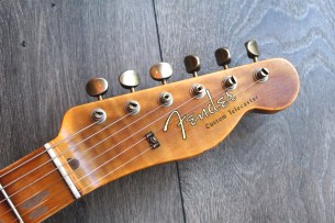FENDER "Custom Shop Limited Edition '50s Twisted Telecaster Custom Journeyman Relic , Aged Tahitian Coral" 3, 57 KG