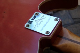 FENDER "Custom Shop Limited Edition '50s Twisted Telecaster Custom Journeyman Relic , Aged Tahitian Coral" 3, 57 KG