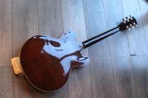 GIBSON ES-335 Walnut YEAR 2001