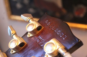 GIBSON ES-335 Walnut YEAR 2001